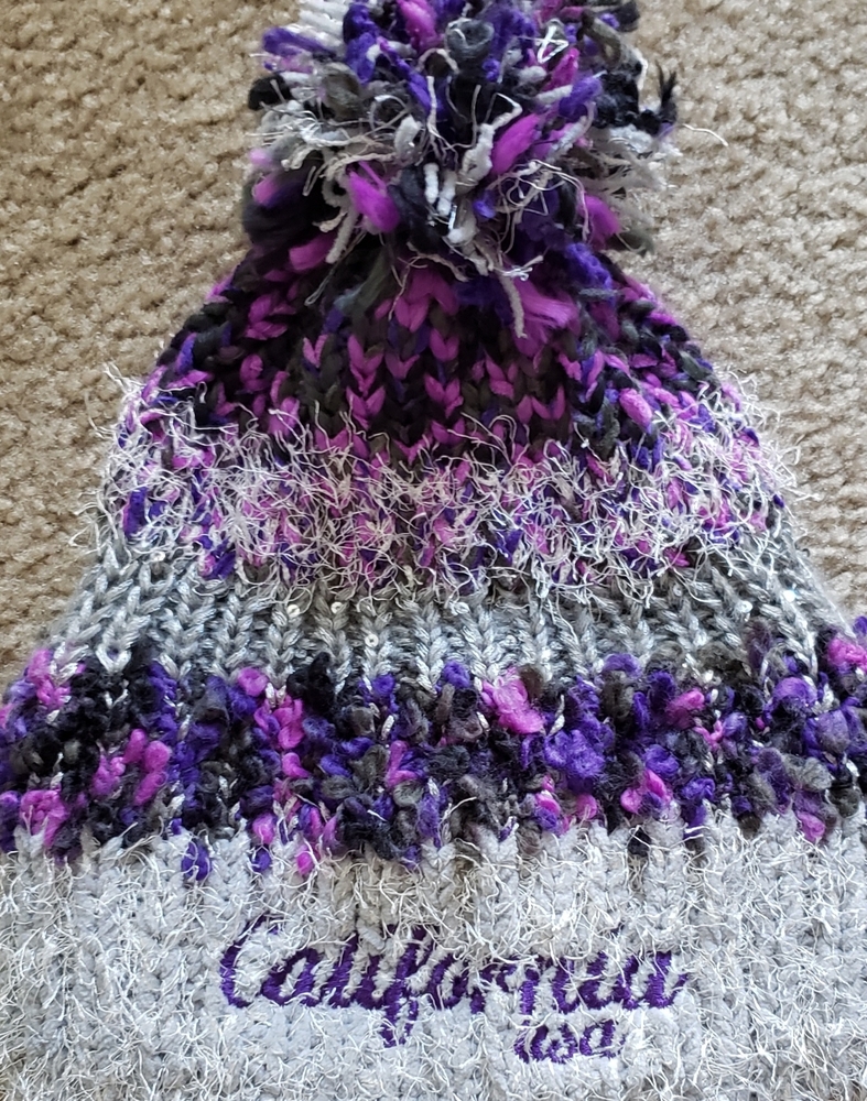 ☃️Crotchet Beanie/fingerless glove set - Picture 3 of 6